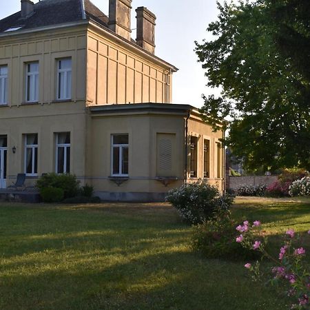 Petit Chateau A La Campagne. Beloeil Exterior photo